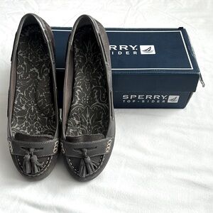 Grey Boat Shoes | Sperry